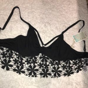 Crochet unlined underwire bra